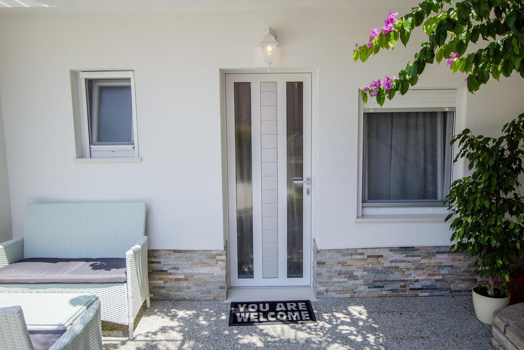 Luxury Studio Apartment White Sensation Vodice Ngoại thất bức ảnh